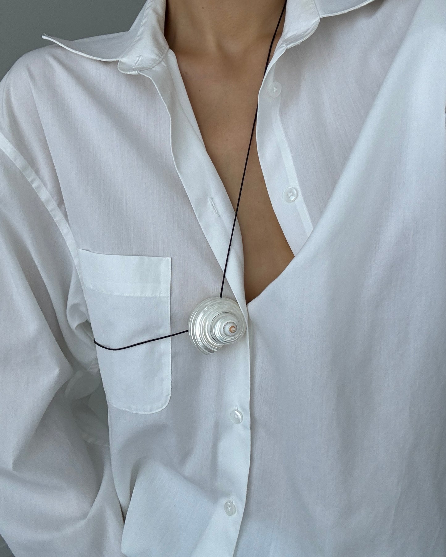 Small Turbo Shell Crossbody Pendant