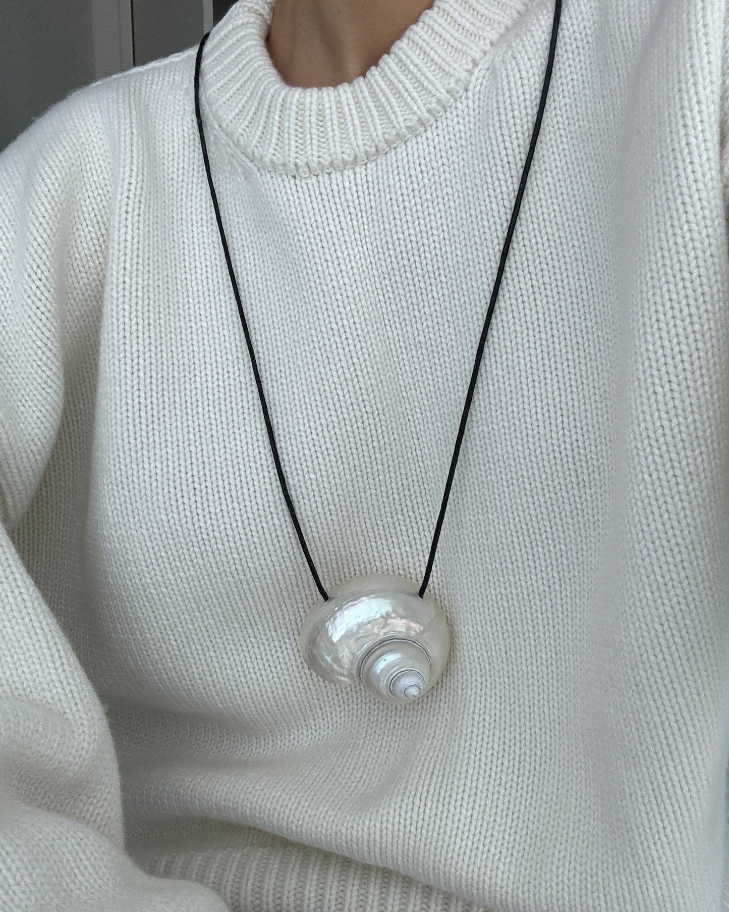 Large Turbo Shell Crossbody Pendant